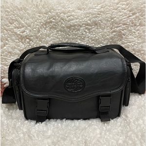 Vintage Black Leather Vanguard Camera Bag